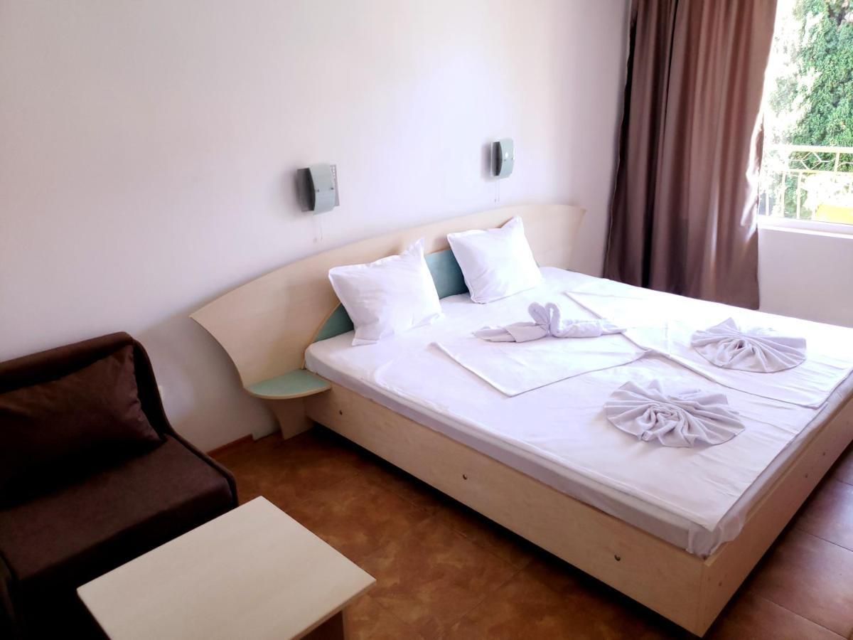 Family Hotel Magnolia Sluneční pobřeží Exteriér fotografie